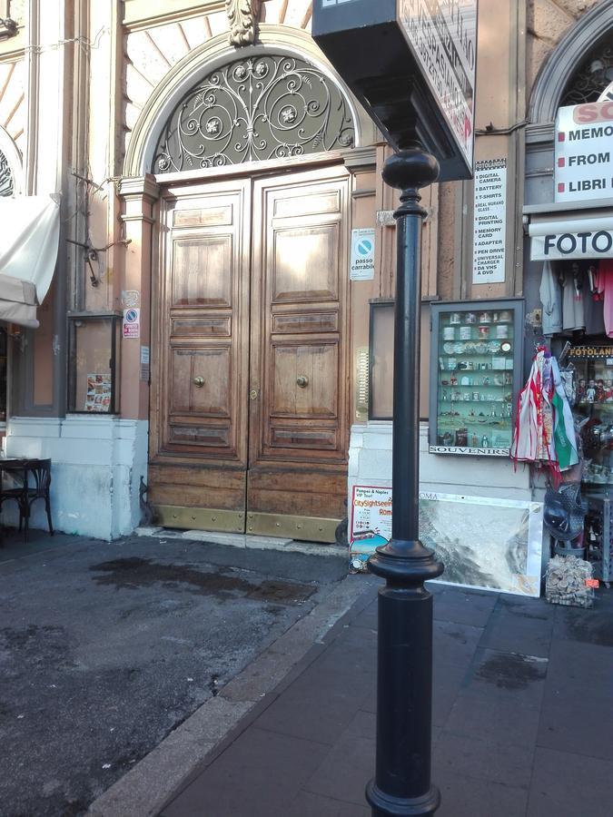 Un Caffe Sul Balcone 1 Daire Roma Dış mekan fotoğraf