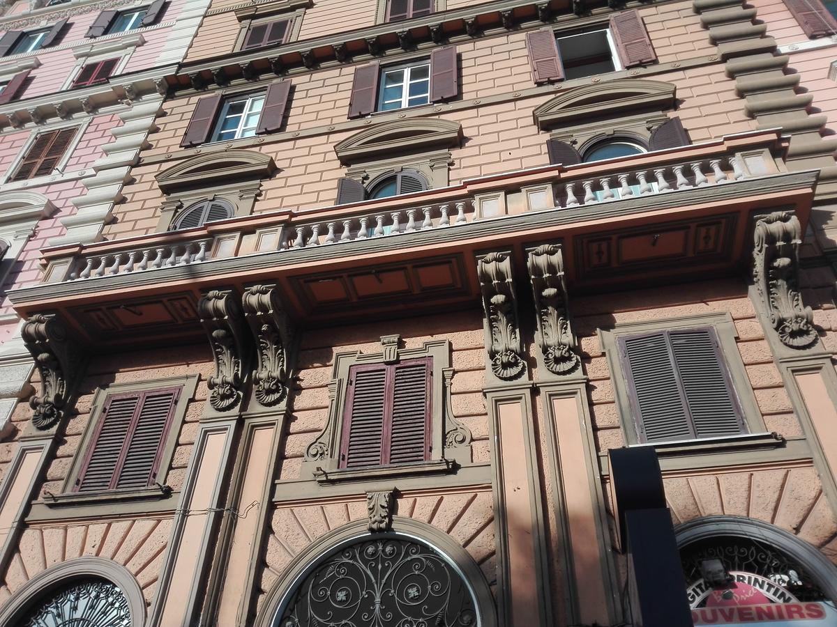 Un Caffe Sul Balcone 1 Daire Roma Dış mekan fotoğraf